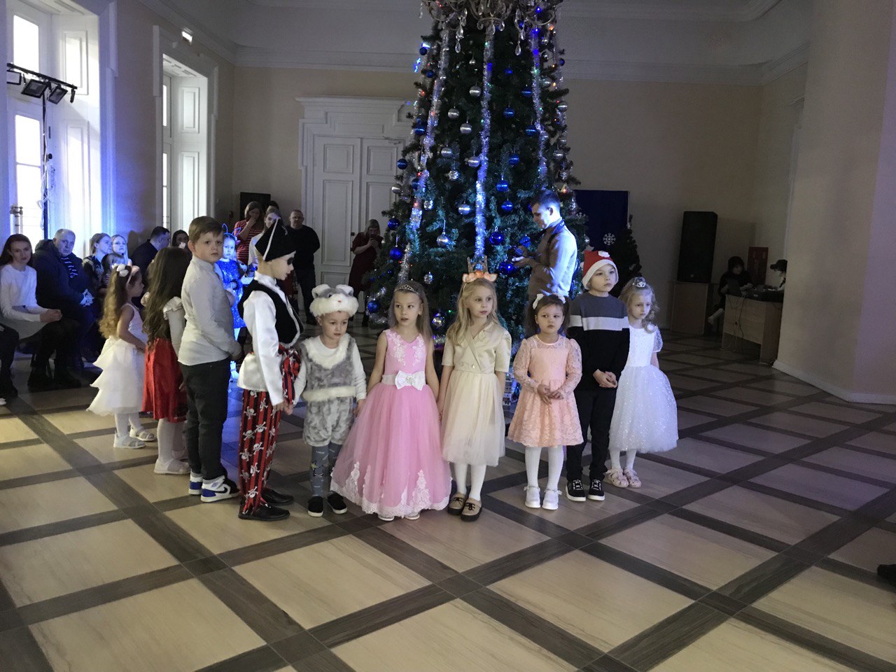 Детский новогодний утренник