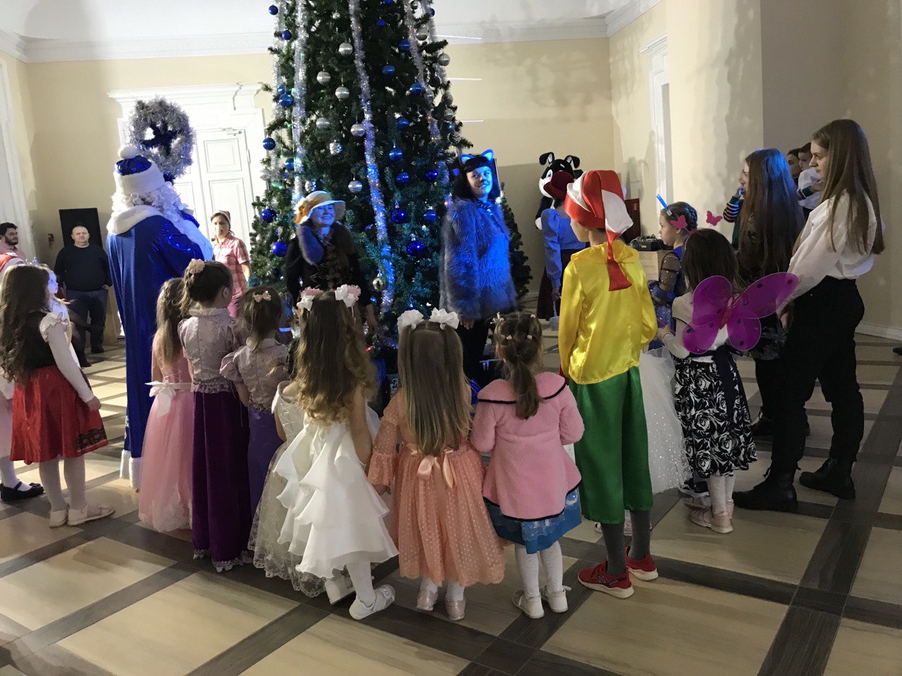 Детский новогодний утренник