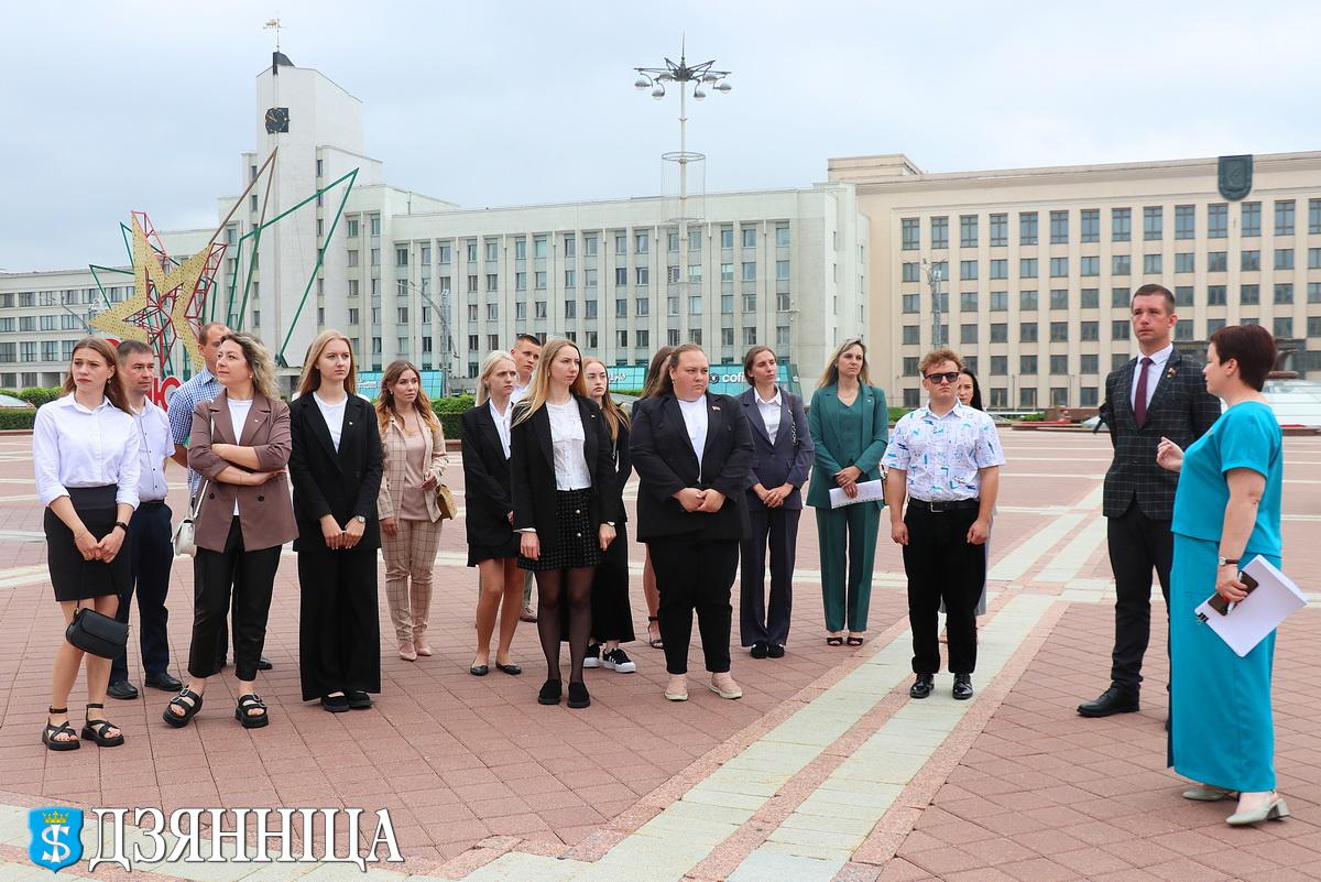 «Молодежь Щучинщины познакомилась  с работой белорусского парламента»