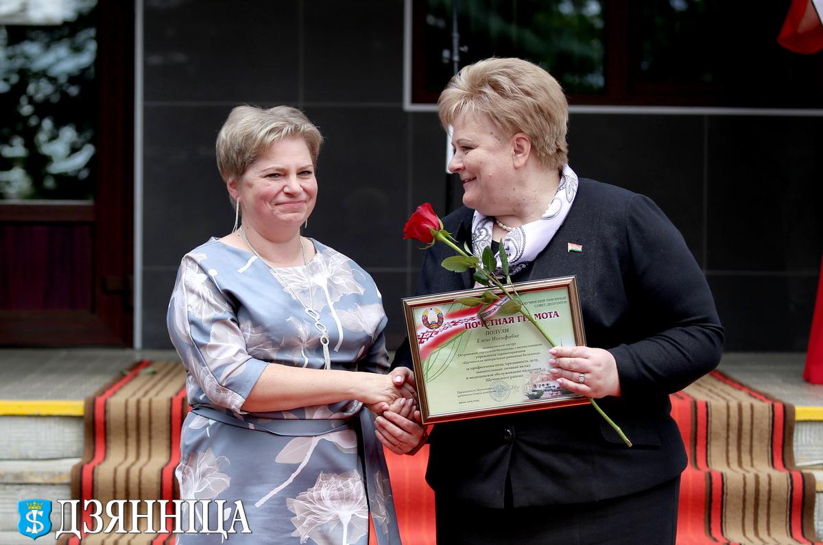 Благородное дело – лечить людей. 
