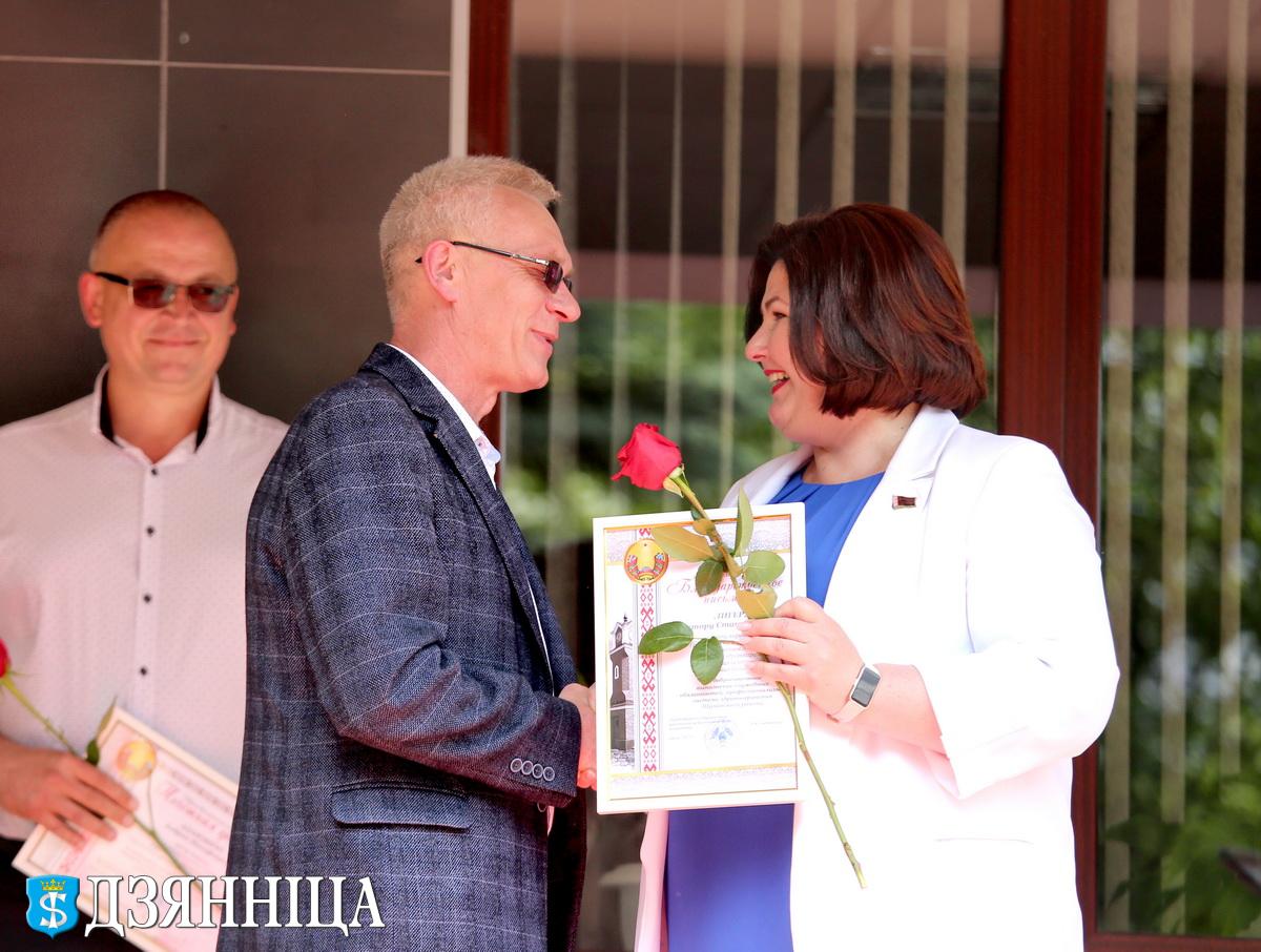 Благородное дело – лечить людей. 