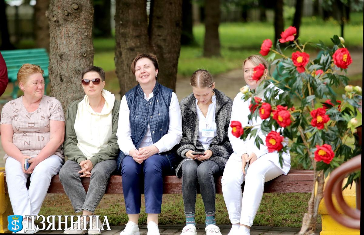 Благородное дело – лечить людей. 