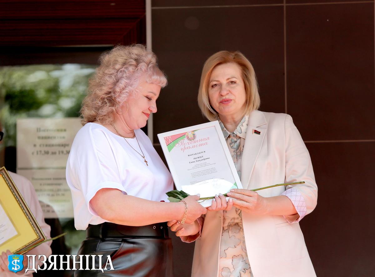 Благородное дело – лечить людей. 